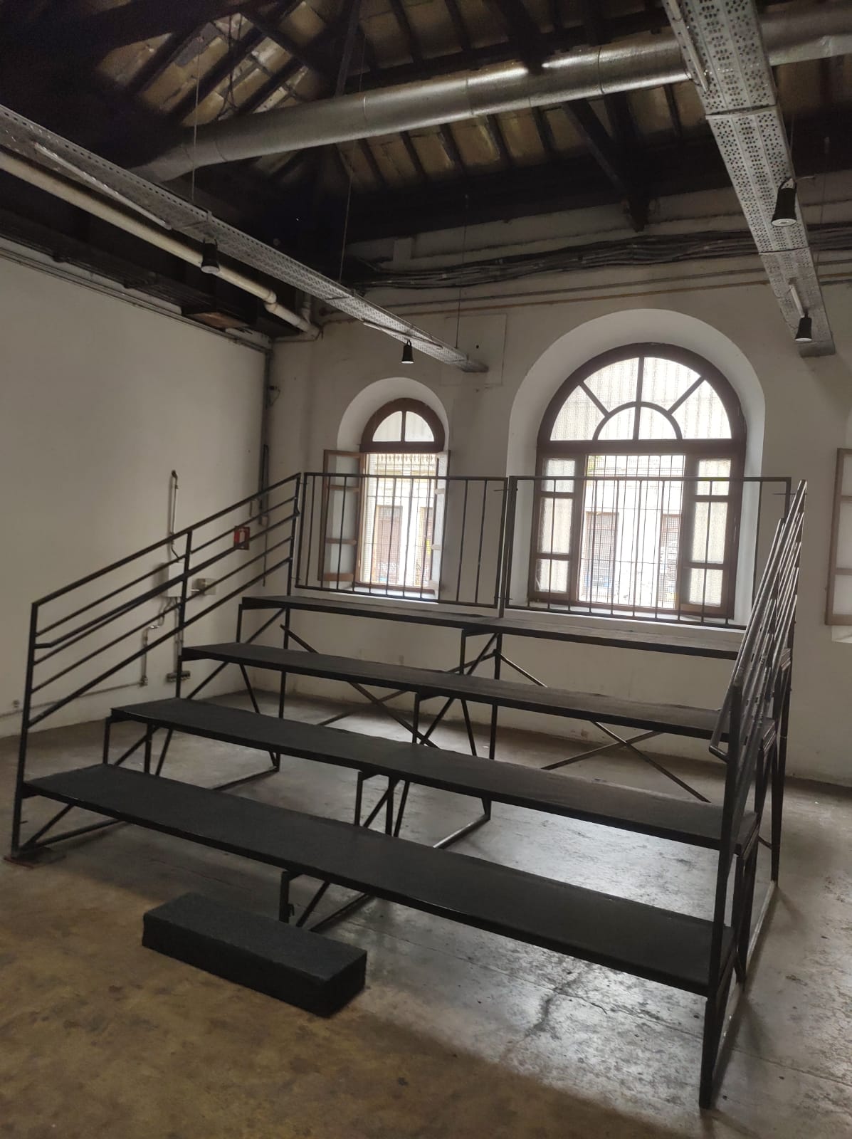 PraticÃƒÆ’Ã‚Â¡vel e arquibancada para evento