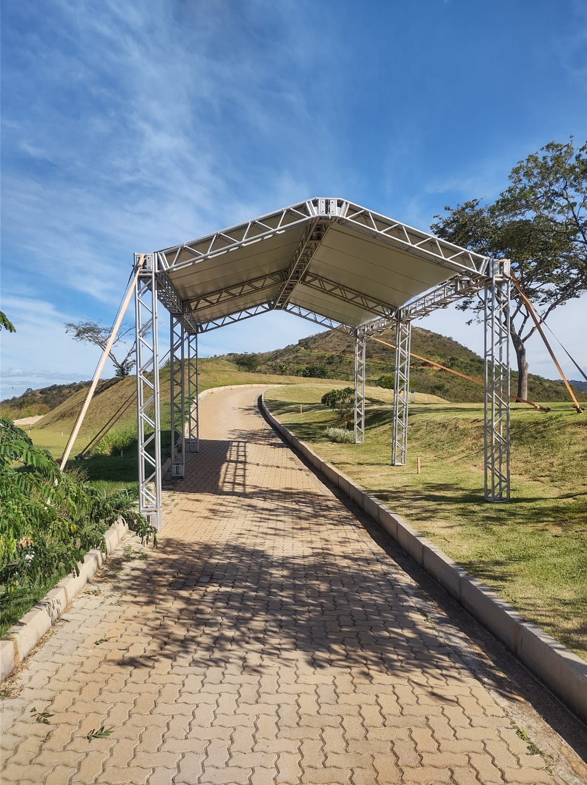 Tenda para operação de evento